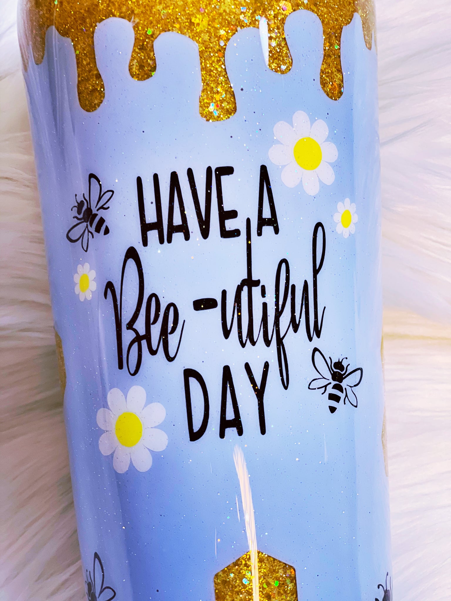 Bee gnome tumbler sublimation – PeachyCoDesigns